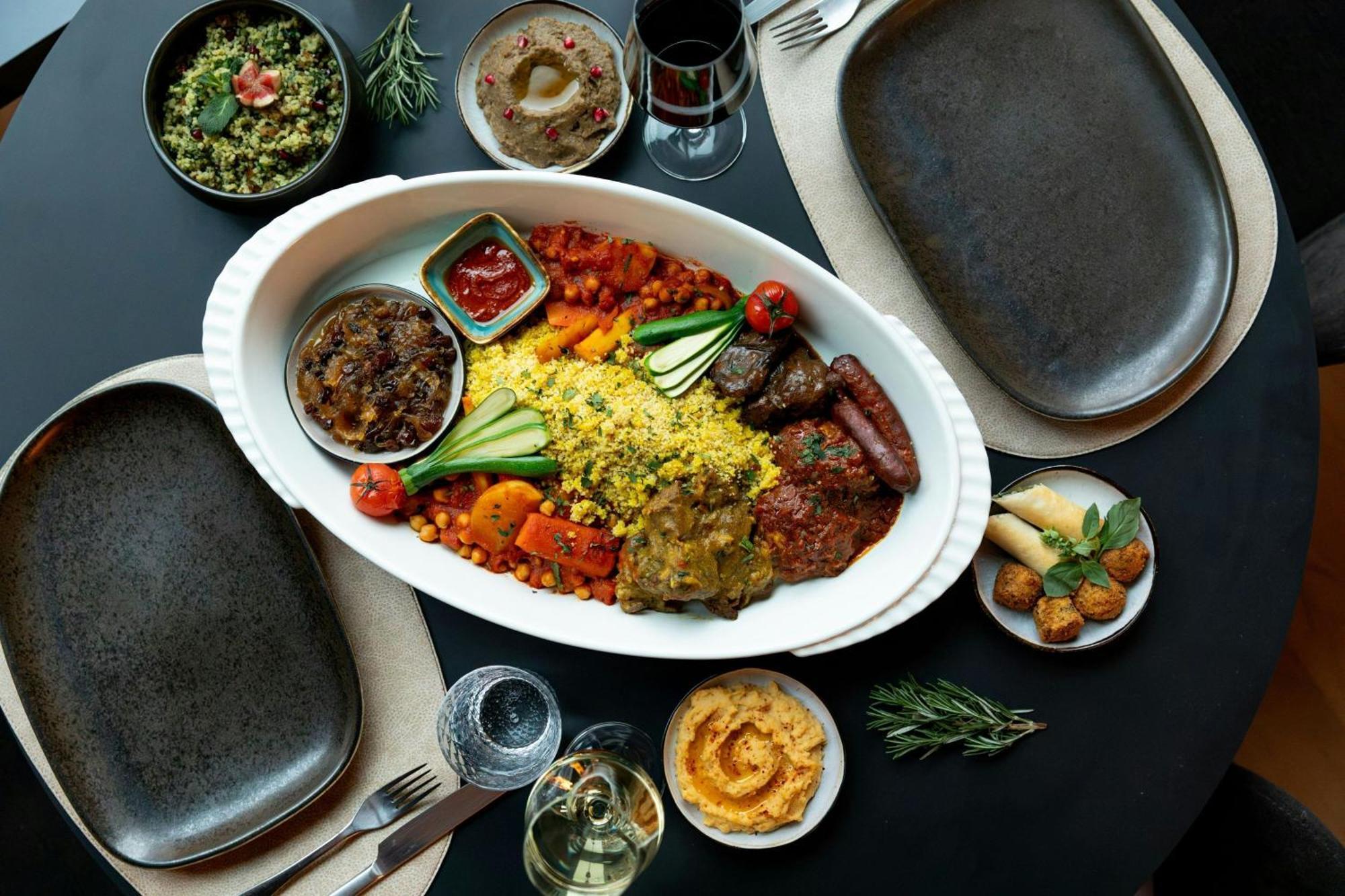 Courtyard By Marriott Biel Bienne Hotel Bagian luar foto